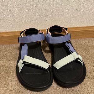 Teva Women's Hurricane XLT2 Sandal Size 9 NWOT
